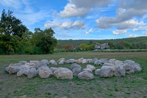 [Richard Long][0], _Circle of River Stone_ (2019). Château La Coste, Provence, France. Photo: Georges Armaos.

[0]: https://ocula.com/artists/richard-long-(1)/